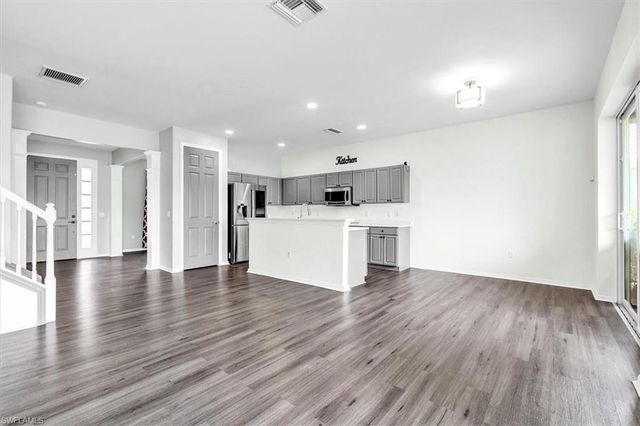 15639 Angelica DR, Alva, FL 33920