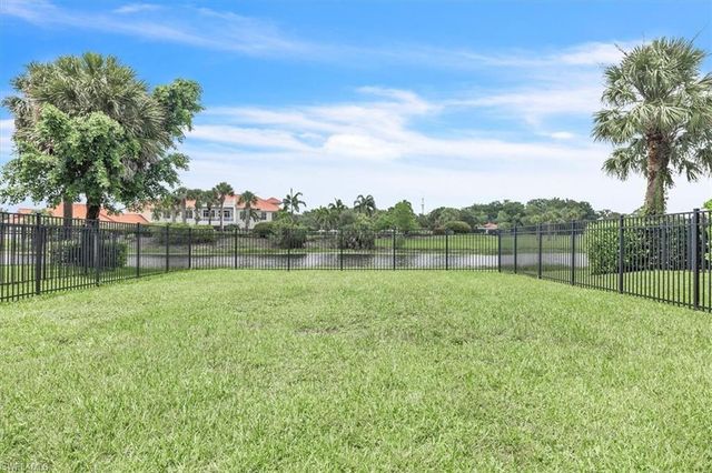 15639 Angelica DR, Alva, FL 33920