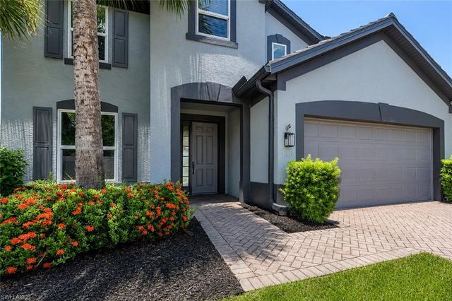 15639 Angelica DR, Alva, FL 33920