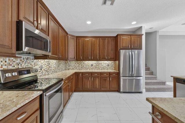 7405 Brunswick Circle, Boynton Beach, FL 33472