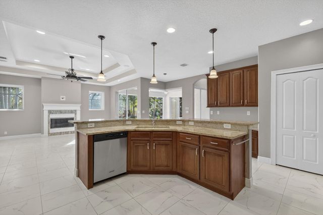 7405 Brunswick Circle, Boynton Beach, FL 33472