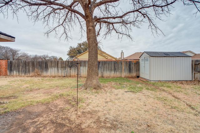 2328 93rd Place, Lubbock, TX 79423