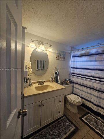 1750 W 46th St 518, Hialeah, FL 33012