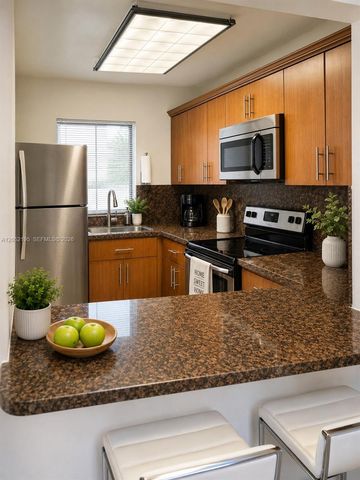 1750 W 46th St 518, Hialeah, FL 33012