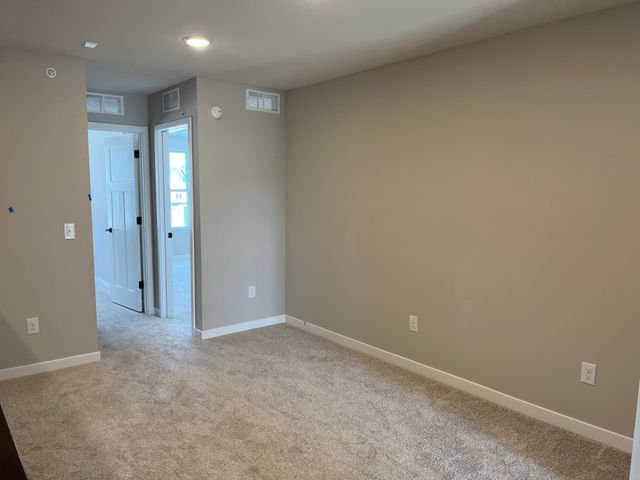 17958 Genoa Drive, Lakeville, MN 55044