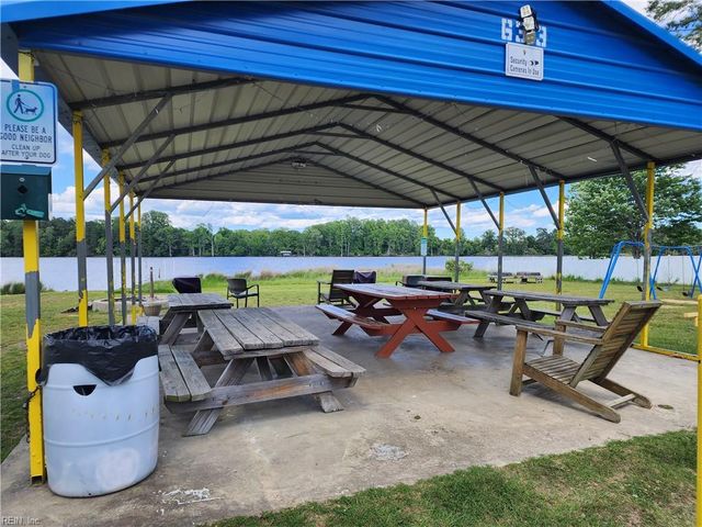 .52+AC Pine TRL, Gloucester, VA 23061