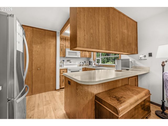 3123 Se 2ND St, Gresham, OR 97080