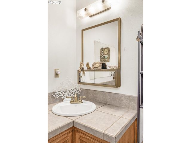 3123 Se 2ND St, Gresham, OR 97080