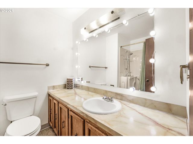 3123 Se 2ND St, Gresham, OR 97080