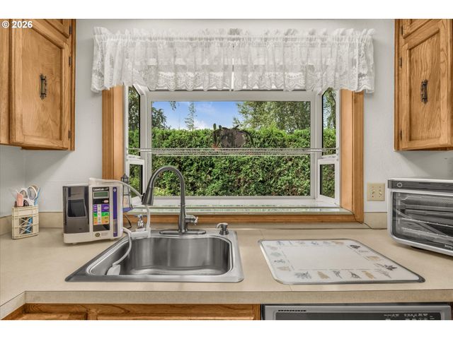 3123 Se 2ND St, Gresham, OR 97080