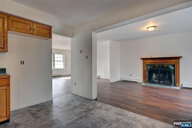 74 Camp Lane, Fairfield, NJ 07004