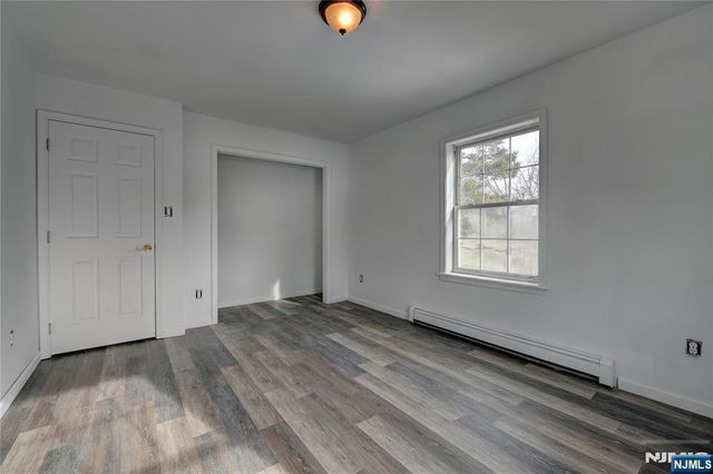 74 Camp Lane, Fairfield, NJ 07004