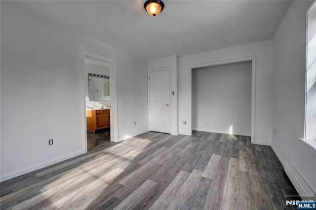 74 Camp Lane, Fairfield, NJ 07004