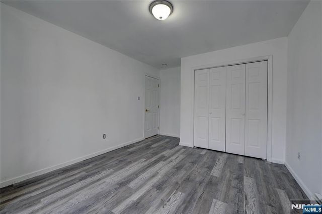 74 Camp Lane, Fairfield, NJ 07004