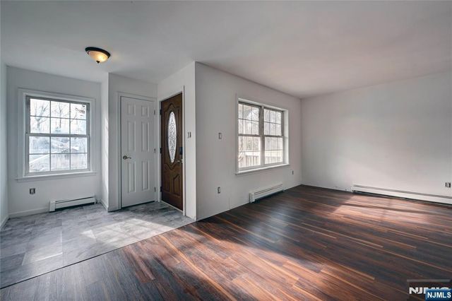 74 Camp Lane, Fairfield, NJ 07004