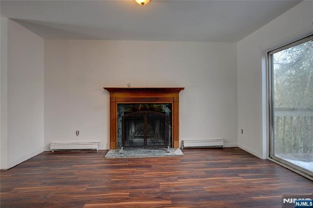 74 Camp Lane, Fairfield, NJ 07004