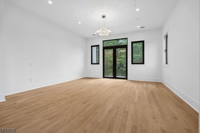 30 Winthrop Rd, Millburn Twp., NJ 07078