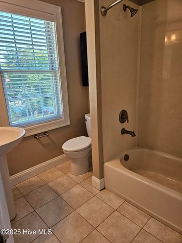 80 Market Square 7, Pinehurst, NC 28374