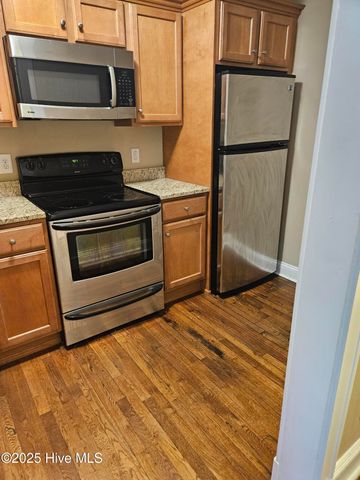 80 Market Square 7, Pinehurst, NC 28374