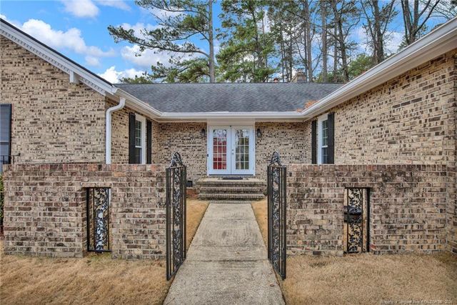 3403 Regiment Drive, Fayetteville, NC 28303