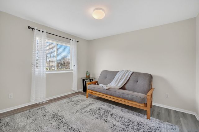 6144 NW 49th Street, Johnston, IA 50131