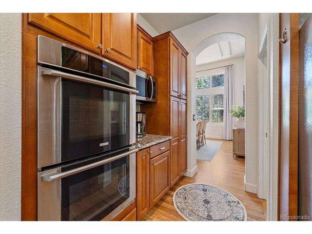7418 Cameron Dr, Larkspur, CO 80118