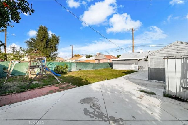 8868 Juniper Avenue, Fontana, CA 92335