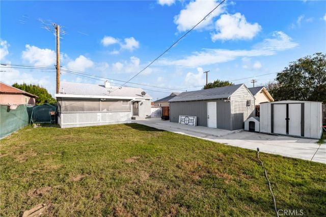 8868 Juniper Avenue, Fontana, CA 92335