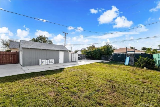 8868 Juniper Avenue, Fontana, CA 92335