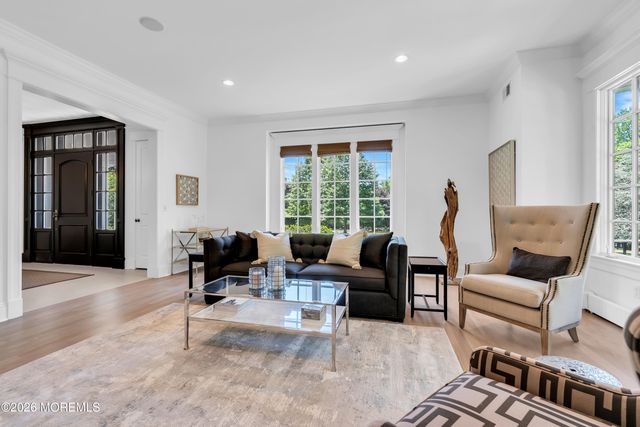 3 Linden Lane, Rumson, NJ 07760