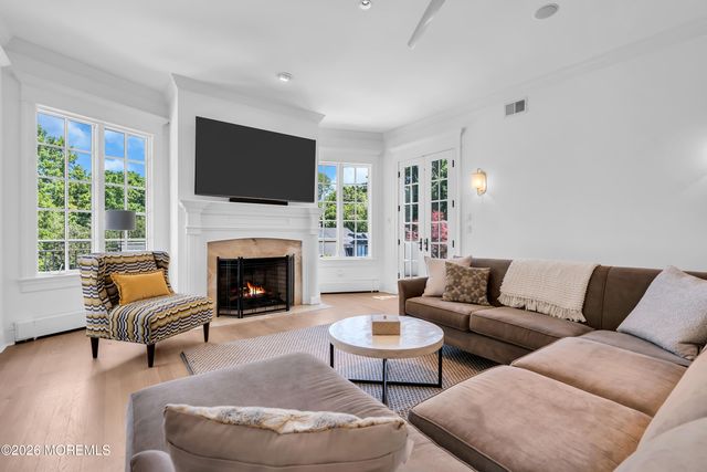 3 Linden Lane, Rumson, NJ 07760
