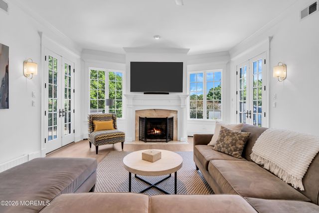3 Linden Lane, Rumson, NJ 07760