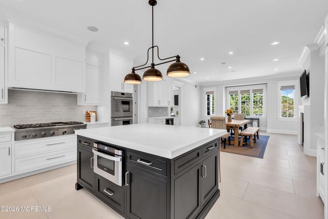 3 Linden Lane, Rumson, NJ 07760