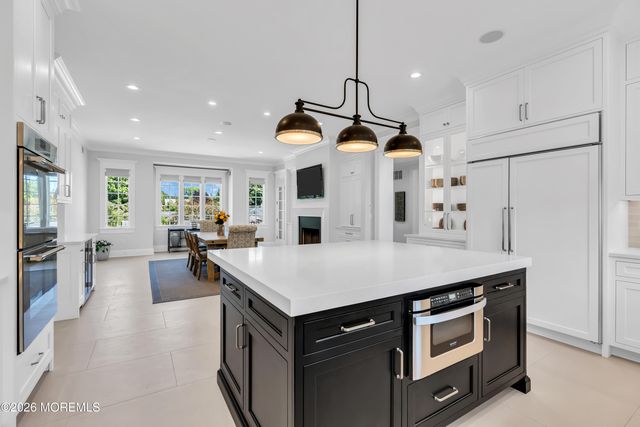 3 Linden Lane, Rumson, NJ 07760