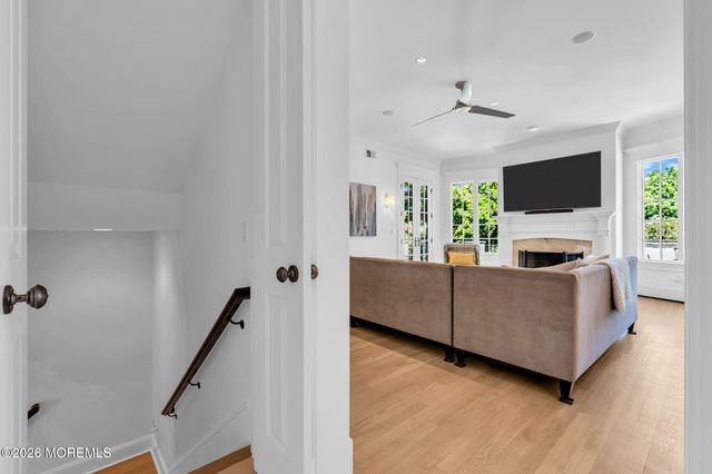 3 Linden Lane, Rumson, NJ 07760