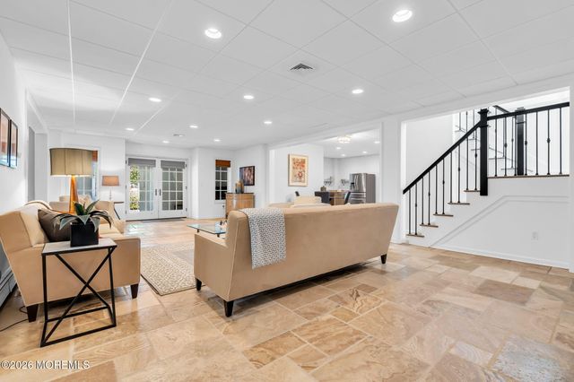 3 Linden Lane, Rumson, NJ 07760