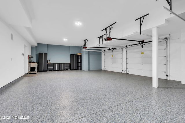 3 Linden Lane, Rumson, NJ 07760