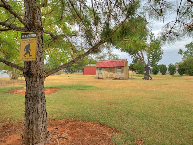413 Summer Oaks Drive, Blanchard, OK 73010