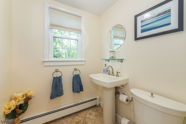 3 Southview Rd, Randolph Twp., NJ 07869