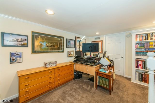 3 Southview Rd, Randolph Twp., NJ 07869