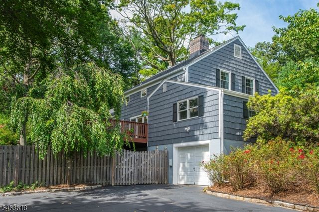 3 Southview Rd, Randolph Twp., NJ 07869
