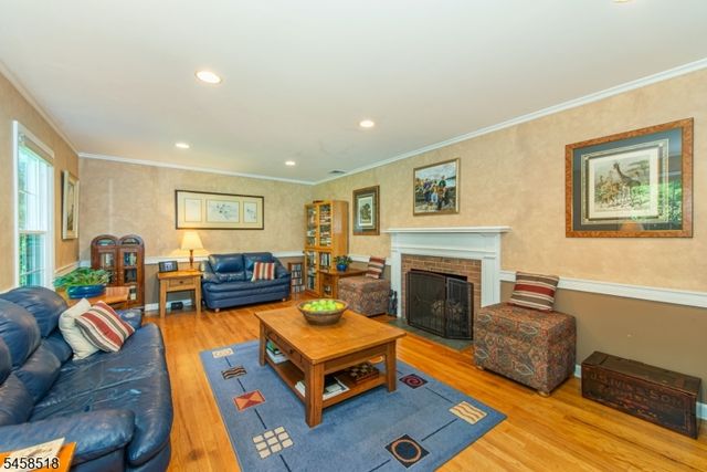 3 Southview Rd, Randolph Twp., NJ 07869