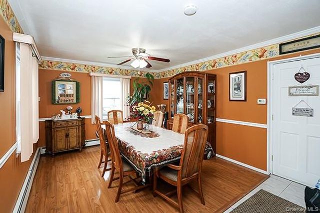 56 Haven Lane, Levittown, NY 11756