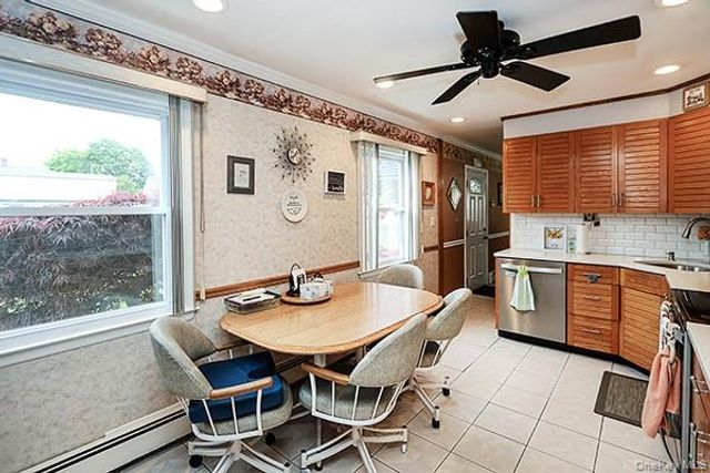 56 Haven Lane, Levittown, NY 11756