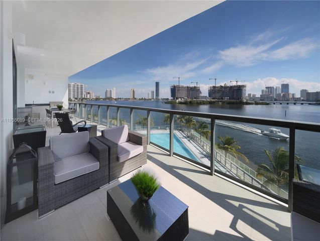 3300 NE 188th St 315, Aventura, FL 33180