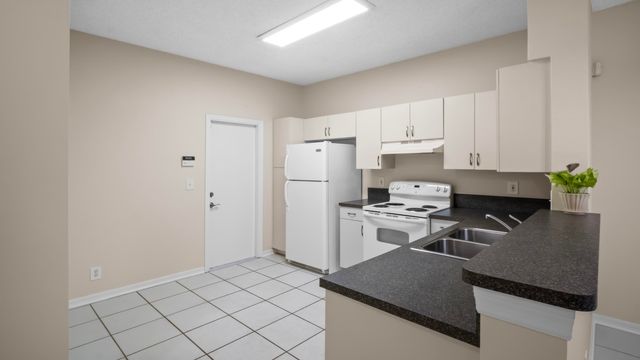 3636 SAN SIMEON Circle, Weston, FL 33331