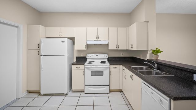 3636 SAN SIMEON Circle, Weston, FL 33331