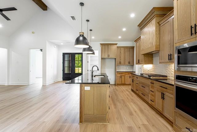 100 Shepherd Loop Drive, Arkadelphia, AR 71923