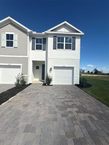 1301 PINEYWOOD FIELD DRIVE, Davenport, FL 33837