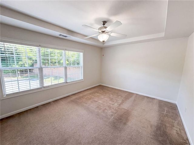 1019 Ivydale Circle, Lawrenceville, GA 30045